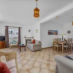 Villa Algarhb By Villa Plus